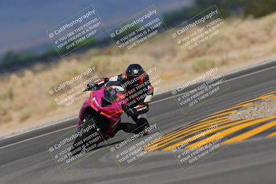 media/Sep-11-2022-SoCal Trackdays (Sun) [[81b7e951af]]/Turn 16 (945am)/